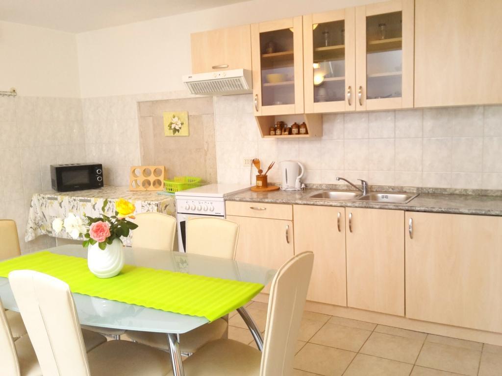 Gracia Apartments Funtana Luaran gambar